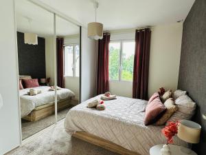 La Marine - Maison Cesson Sévigné Spa & jeux