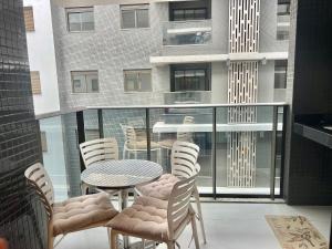 Perfeito! Apto home na praia de Palmas! YR01I