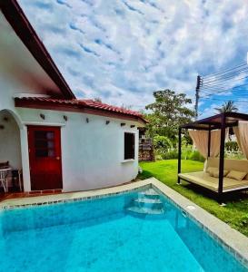 Cozy Pool Villa Hua Hin