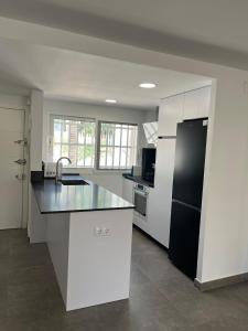 Apartamento reformado a estrenar en PAU 5 a solo 2 min de la Playa de San Juan