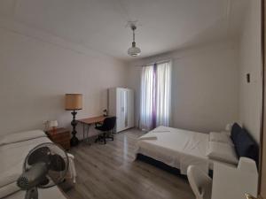 Casa nel centro della città - House in the city center-Casa nel centro della città