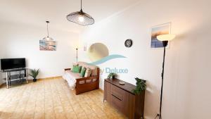 Casa Tropical by Sunny Deluxe