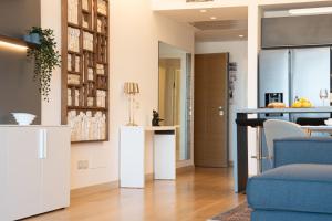 SKY27 Executive Luxury Terrace