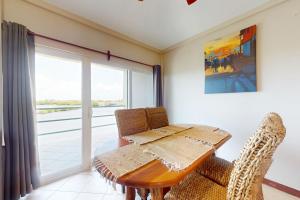 Suite B301 at Mara Laguna