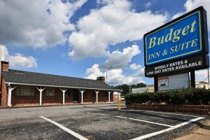 Budget Inn and Suites Mount Ephraim