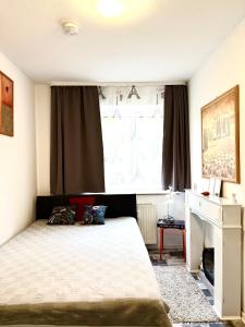 Welcome to Messe! Two-bedroom SmartApartment &Balcony