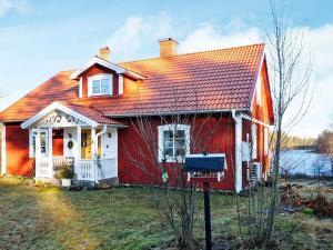 5 person holiday home in HÄRADSBÄCK