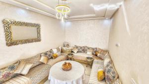 Appart calme près château rouge - 3hvězdičkové hotely ve městě Džadída