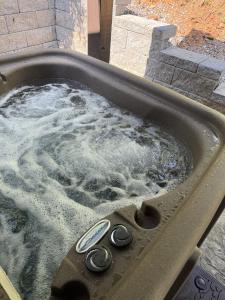 The Ancient Bears Den By Avada Properties