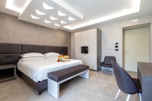 Mesbeglia Luxury Rooms img43