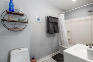 Lovely Modern 3 Bedroom Town Home