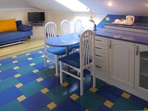 Eney Budget Three-Room Apartment