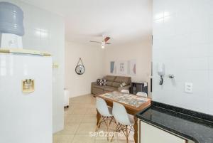 Apartamento c Churrasqueira 450m da Praia RCI0201