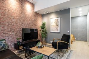 City Home Alvari, ilmainen pysäköinti lämpimässä autohallissa, free parking in warm garage