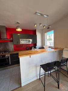 Appartement Motte Picquet Violet