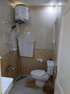 شقه مميزه في عرابيا الغردقه امام فندق بيروت