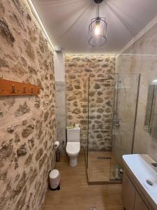 TSAGARIKO ROOMS - The old shoemakers shop of the village