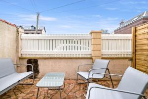 Studio with outdoor area 10 min from Rouen