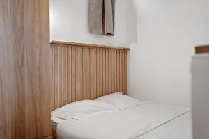 Studio with outdoor area 10 min from Rouen