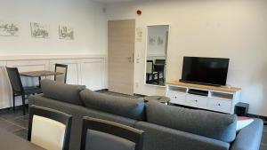 POSTRELAIS ARDENNES "Suite 1779"