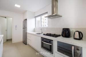 Apto 3 quartos alto padrão em BC - GTR0301