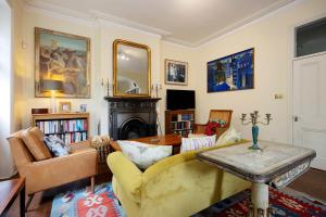 Veeve - Library on the Green