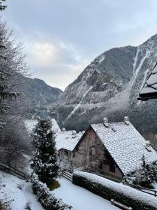 La petite di Amélie - Aux pieds du Mont Blanc