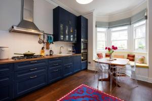 Veeve - Library on the Green