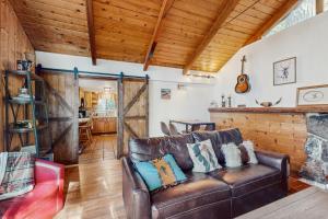 1BR Peaceful and Cozy Cabin - Close to Sky Park