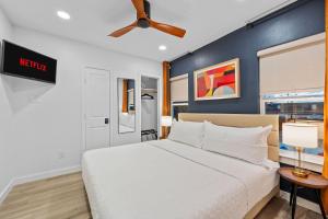 Prime Location - Stylish 1BR Retreat in Bishop Arts