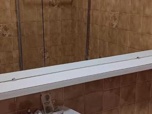 Studio vue mer pour 4 personnes, Wi-Fi inclus ! - FR-1-827-37