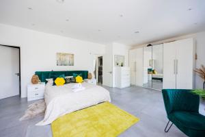 St Albans Luxury House - 3 Bedrooms, 3 Bathrooms