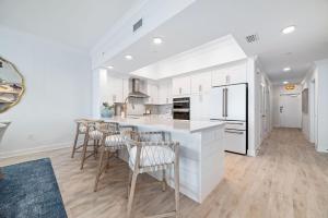 Phoenix Gulf Shores II 2103 condo