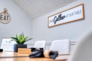 Downtown Luxury Apartment, 15 mins to Fort Benning