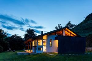 Casa de Campo de Alto Padrão | Charme & Conforto - CC