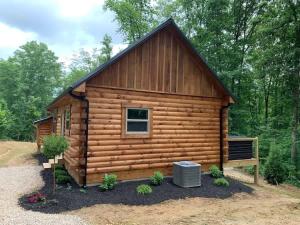 Fern Haven A modern take on Hocking Hills cabins