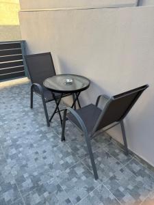 FlyHome Apartments near the Airport