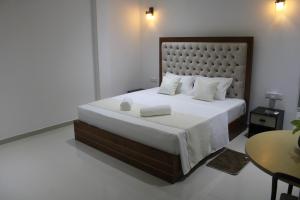 Exin River Breeze Transit Hotel - Katunayake