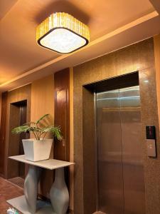 Skydeck by 2nd Homes