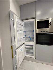 Apartment Pôr do Sol-Vista Mar - 3hvězdičkové hotely ve městě Praia