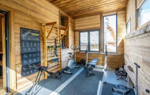 Chalet Le Petit Bes by Leavetown Vacations