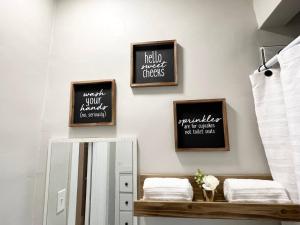 Fenced Lot W Washer and Dryer. Family Friendly