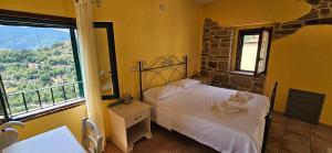 DE LERMA by Keyhole Selection