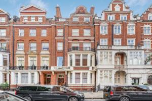 Cadogan Square Penthouse - Best Location