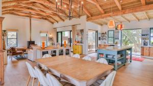 Poplar House - Comfort and style with Pool