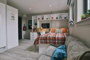 For Students Only - George Street in Glasgow