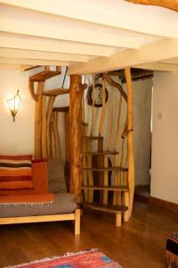 16th Century Cottage With Ancient Woodland Views