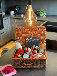 Ferienwohnung im Chaletstil Kornspeicher 70 qm Wellness Fitness Sauna Bergrödelhof