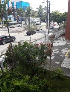 Cobertura Aconchegante na Enseada 3 Quartos, Piscina e Conforto a Poucos Passos do Mar
