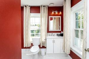 Relaxing Shenandoah Valley Stay with Scenic Views in Luray, Virginia